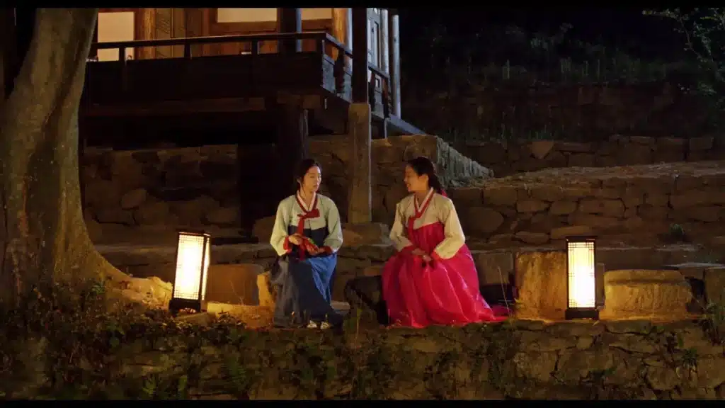 30+ Best Korean Lesbian Films to Watch This Weekend 17 꽃잠 (2017)Best Korean Lesbian Films scene