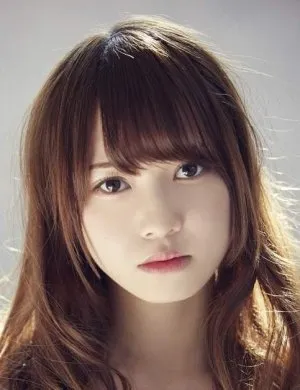 Kato Shiho as Ayaka Usada