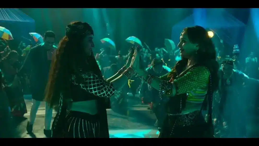 Maja Ma (2022) | Indian Lesbian Family Drama with Madhuri Dixit 1 Maja Ma (2022) Indian Lesbian Family Drama with Madhuri Dixit