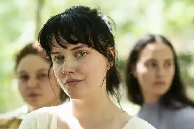 Bad Behaviour (2023) – Queer Australian Boarding School Drama by Corrie Chen