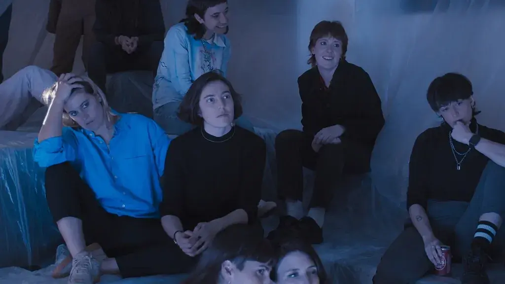 Girlfriends and Girlfriends (2022) 1 Girlfriends and Girlfriends (2022)