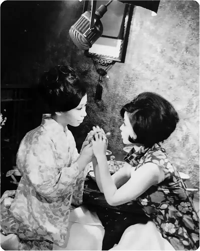 Manji (1964) - A Tale of Obsession and Desire in Postwar Japan 1 Manji (1964) - A Tale of Obsession and Desire in Postwar Japan 1