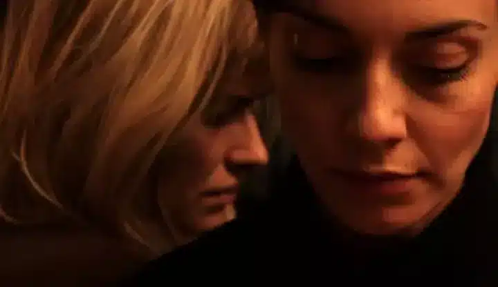 Senza fine (2009) - A Quiet Italian Lesbian Drama That Captures Love in Silence 4