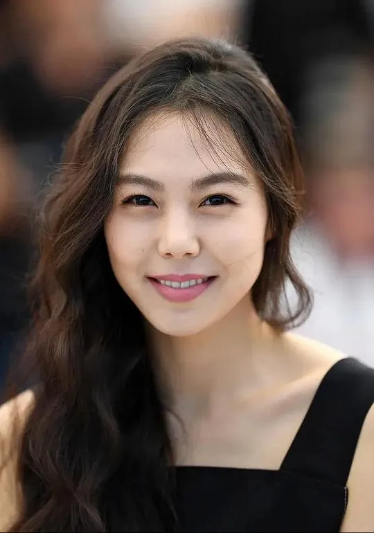 Min-hee Kim