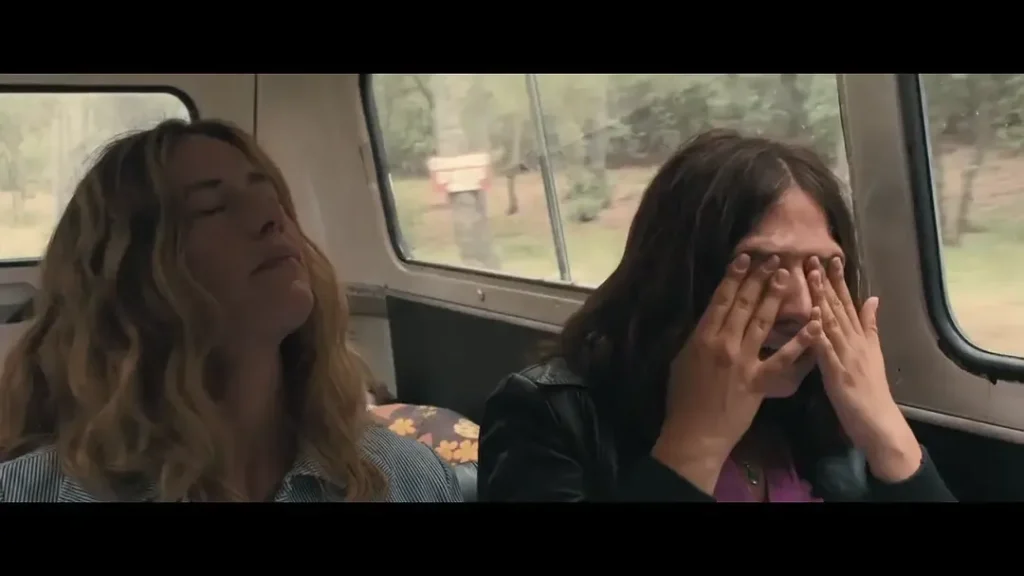 Summertime (2015) – French Lesbian Drama Film Review