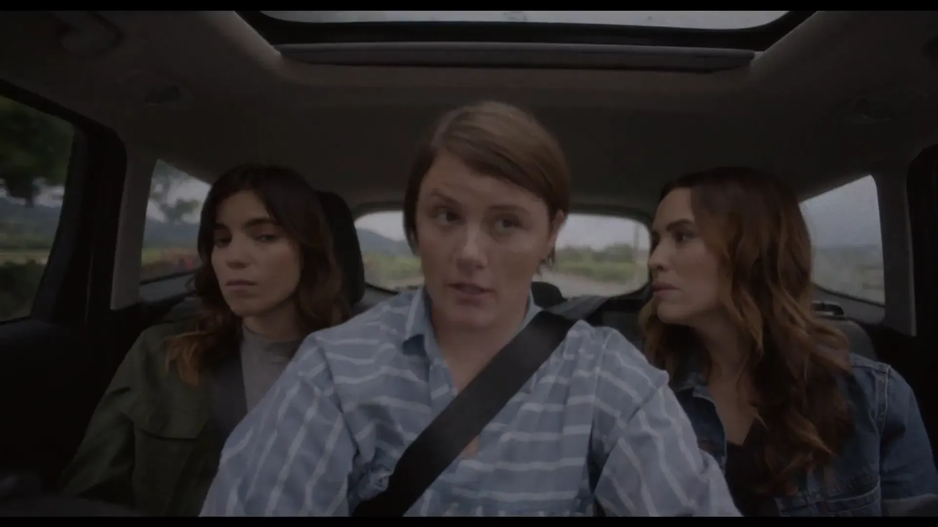 The Feels I Constance Wu Angela Trimbur Trailer 0 22 screenshot