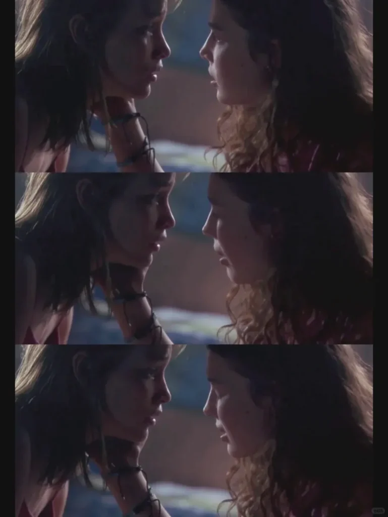 Lost and Delirious (2001) Review – A Devastating Lesbian Coming-of-Age Tragedy 5