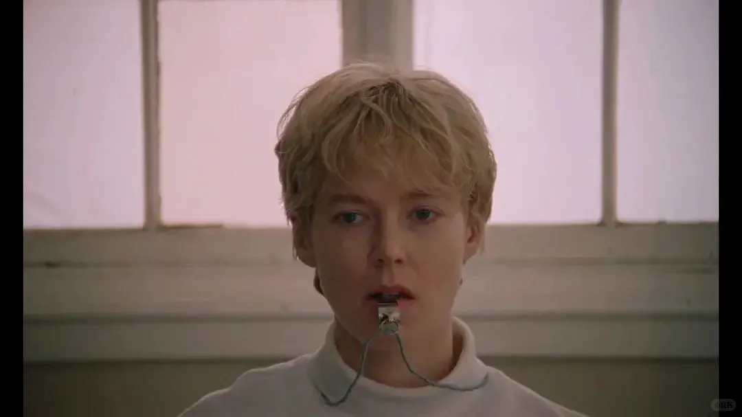 Blue Jean (2022) A British Lesbian Film About Identity, Fear, and Courage